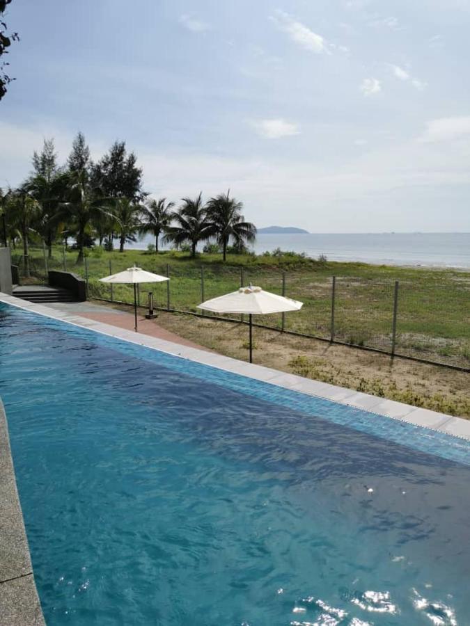Timur Bay Sea View & Pool View 2Br Family Suite Kampung Saberang Balok Esterno foto